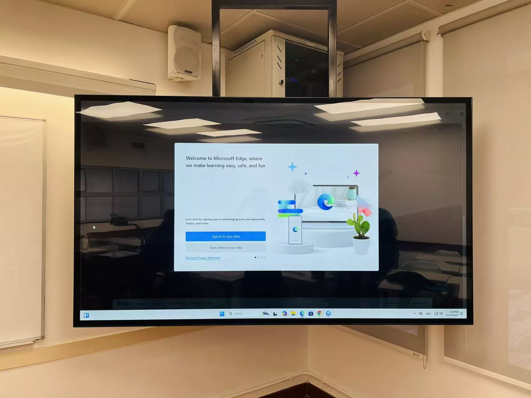 University -86 inch Display