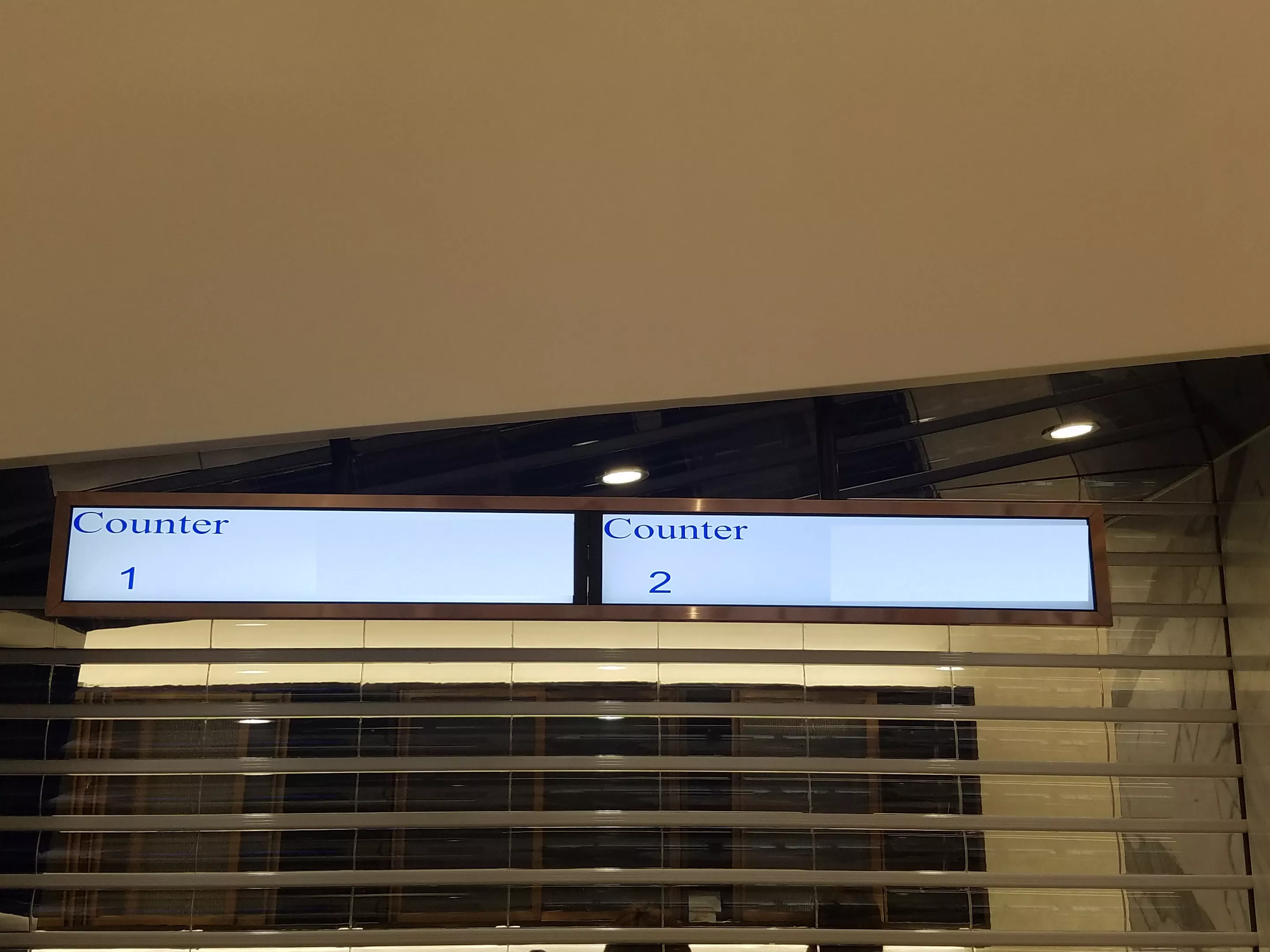 Bank-長條形顯示屏