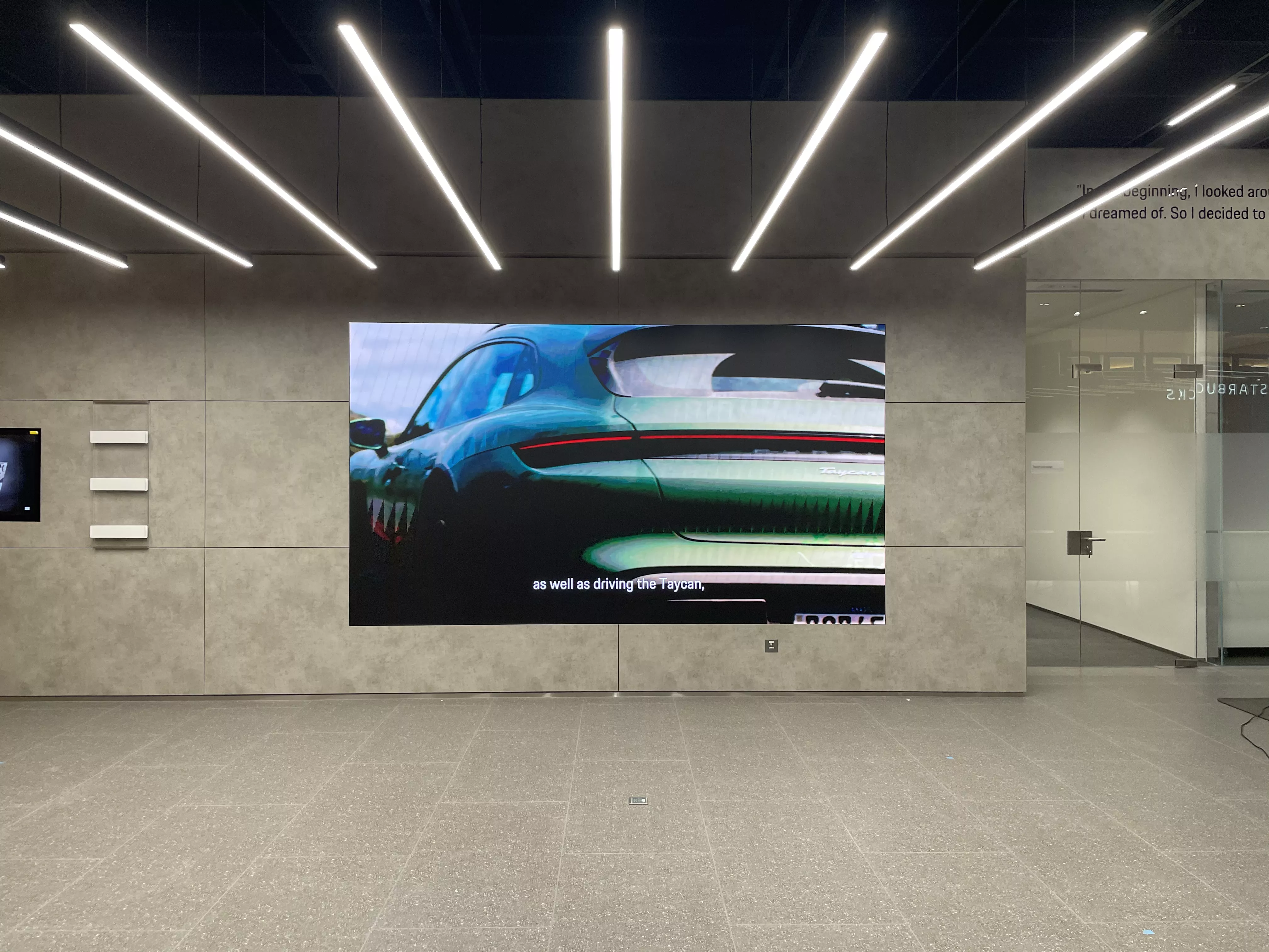 Proshe P1.25 LED