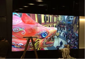 政府  –  Information Center  –  3 x 3  BenQ 46” TV wall