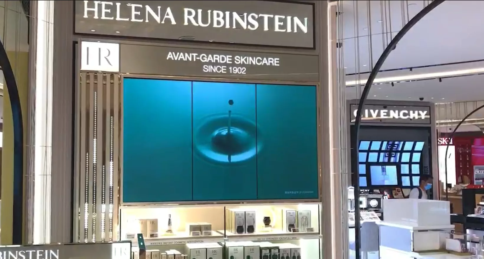 名店-HELENA RUBINSTEIN- Installation Display